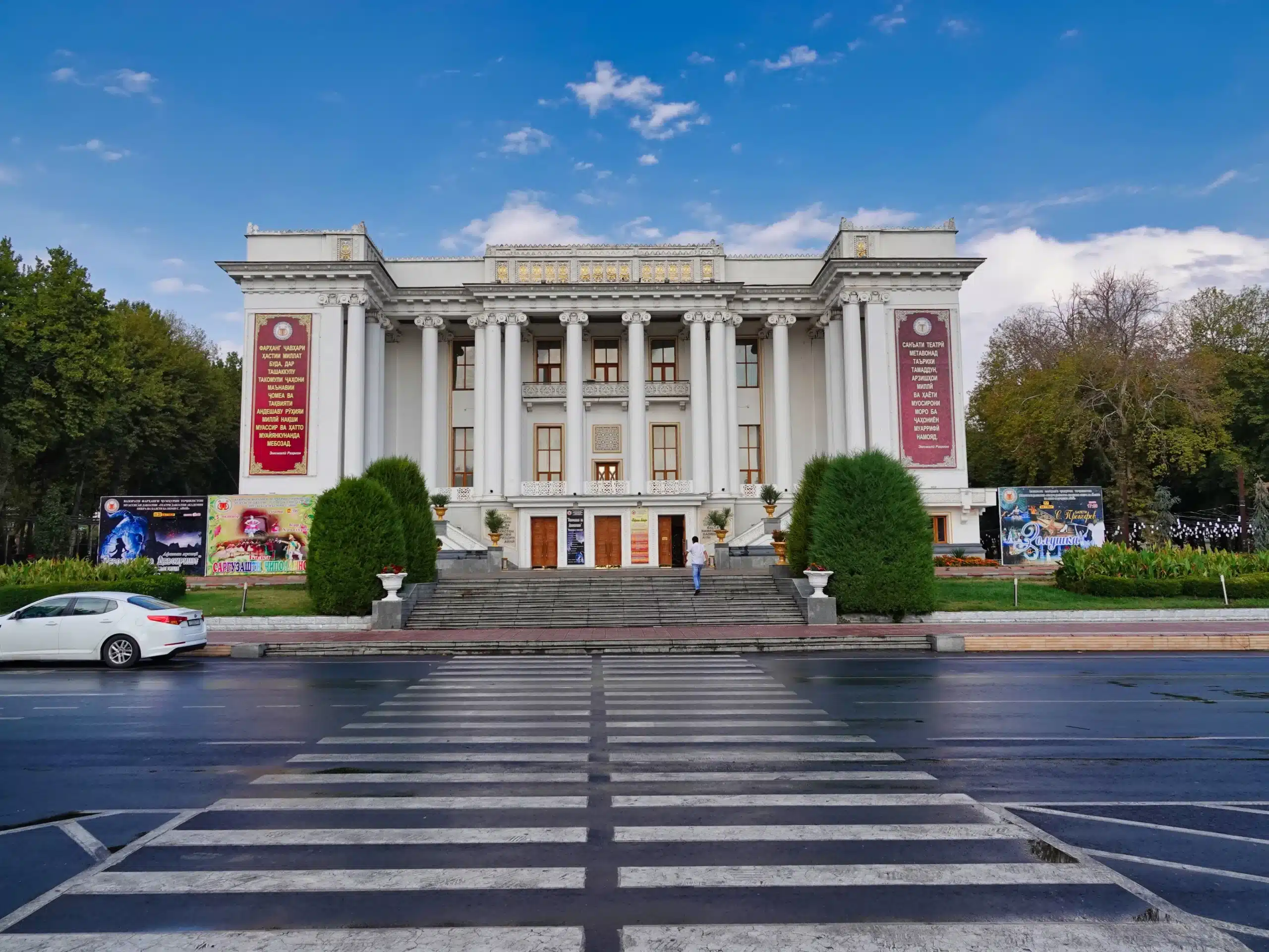 Opera Ballet Pickup Dushanbe