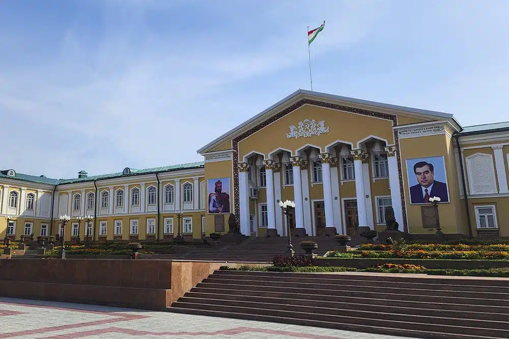 Arbob Cultural Palace